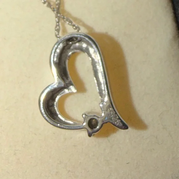 Kay Jewelers Silver Heart Pendant Necklace with Accent Stone - Picture 4 of 8